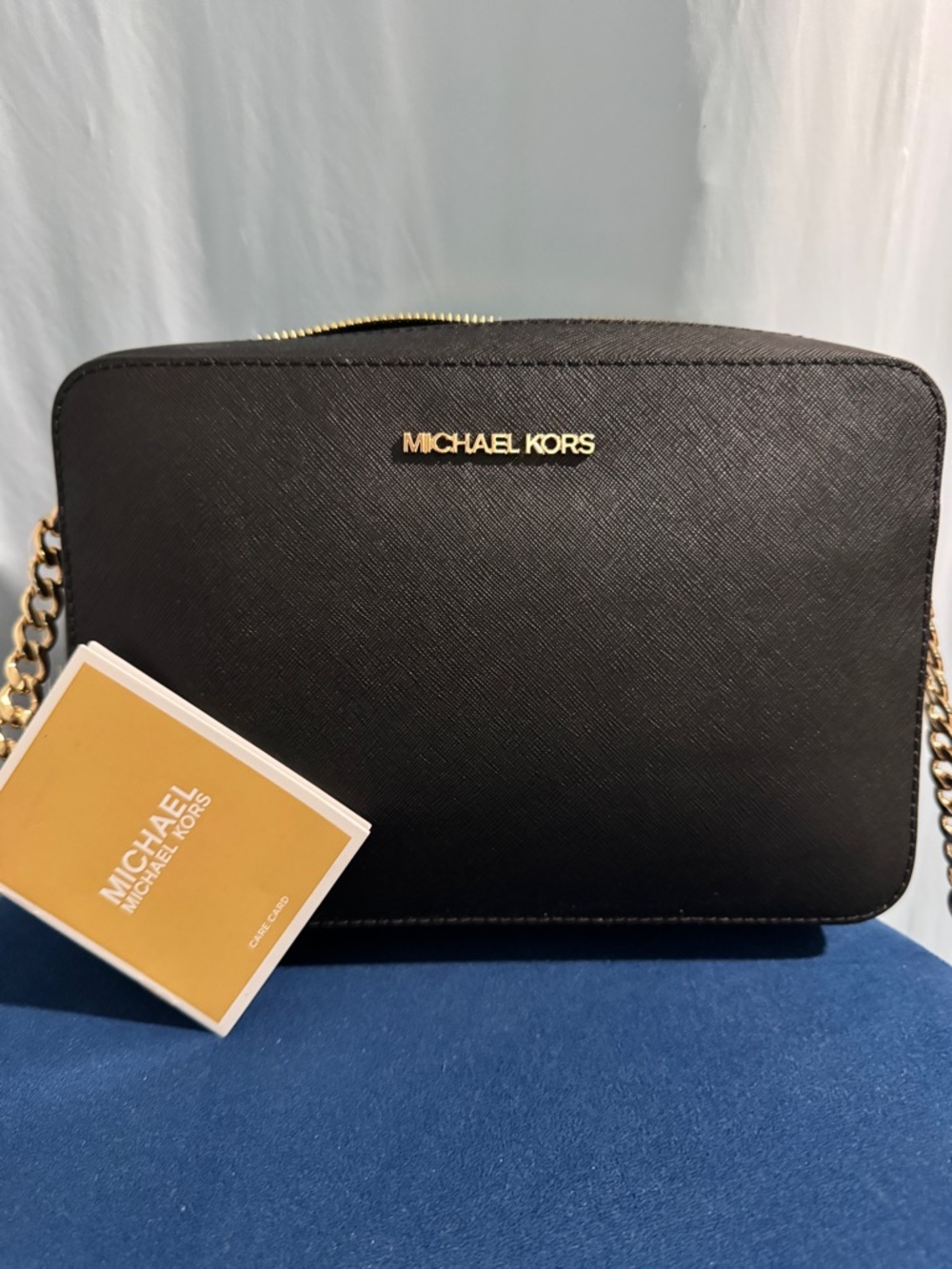 Michael Kors Jet Set Saffiano Leather Large Crossbody Black Structured Gold NWT - Picture 11 of 13